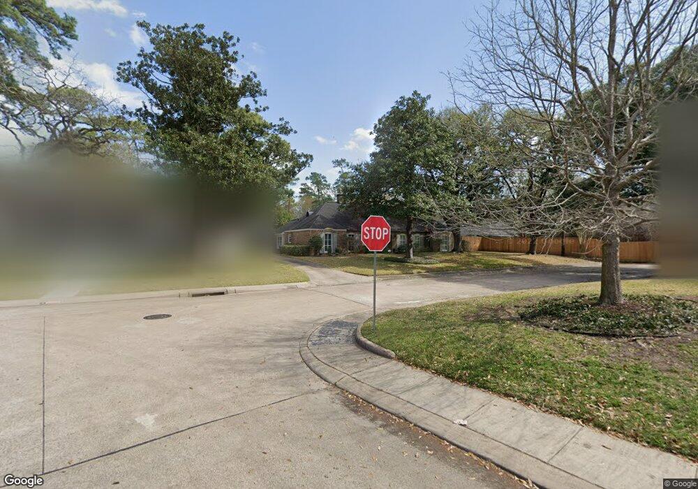 12102 Cobblestone Dr, Houston, TX 77024 - photo 1