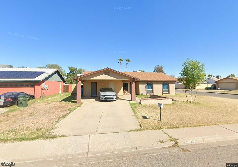 7702 W Clayton Dr, Phoenix, AZ 85033 - photo 1
