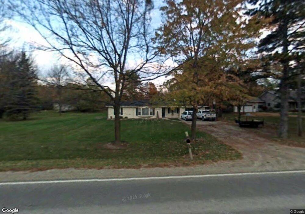 10163 E Richfield Rd, Davison, MI 48423 - photo 1