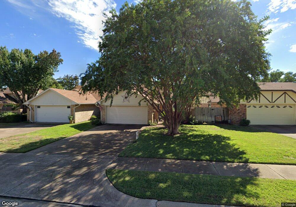 107 Mountain View Dr, Bedford, TX 76021 - photo 1