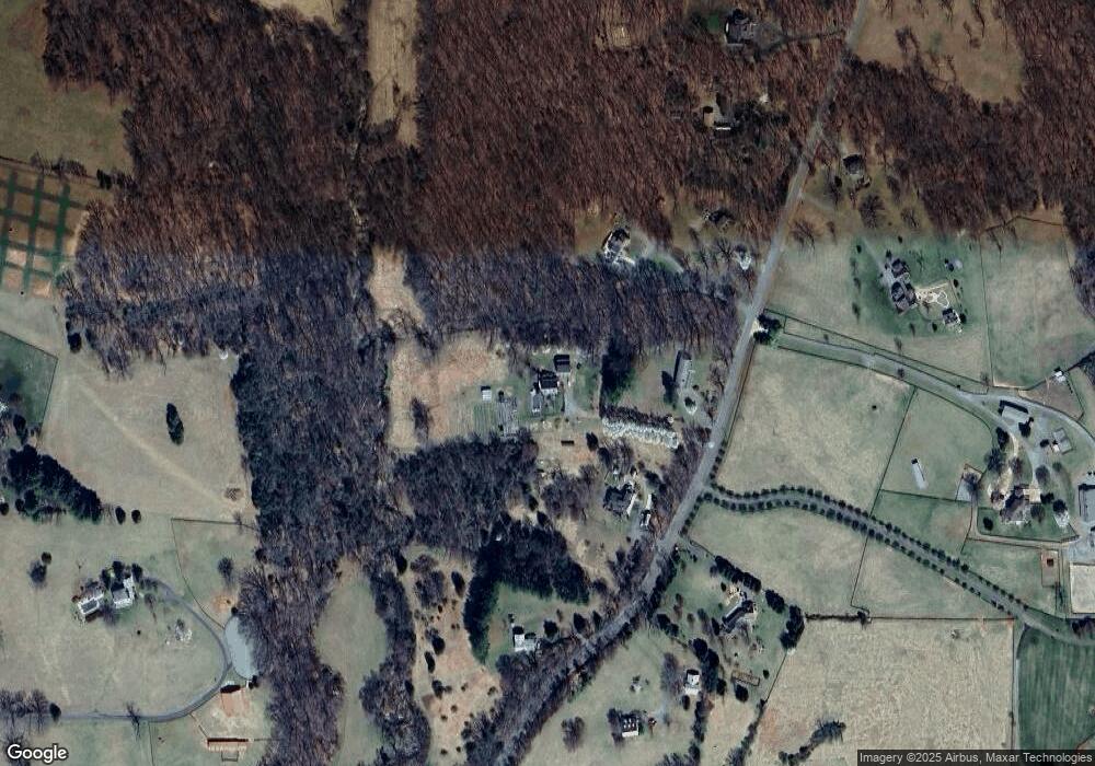 1922 Taylors Gap Rd, North Garden, VA 22959 - photo 1