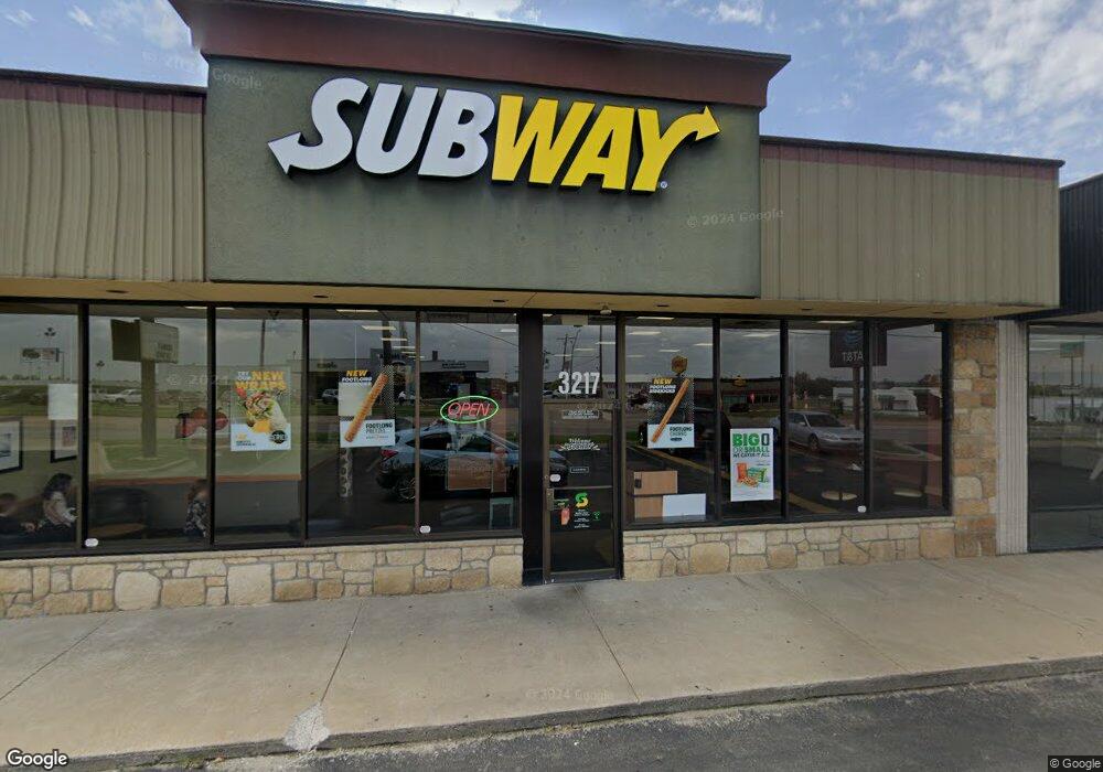 3215 SW Topeka Blvd, Topeka, KS 66611 - photo 1