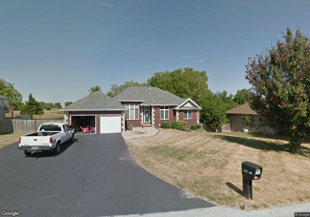 2045 N Equestrian Ln, Nixa, MO 65714 - photo 1