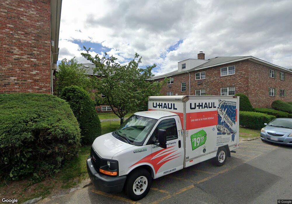 349 Hildreth St unit 35, Lowell, MA 01850 - photo 1