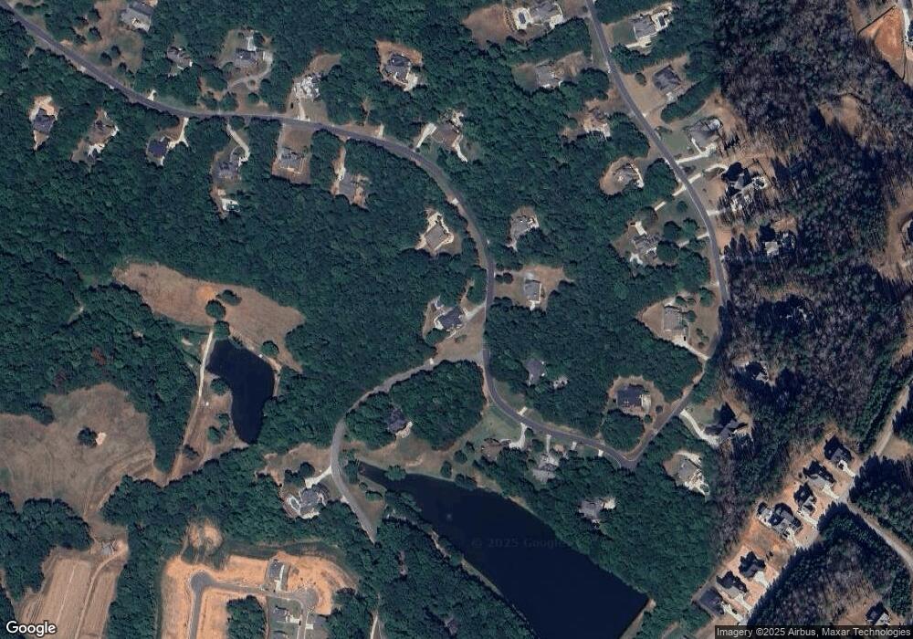 820 Antrim Glen Rd, Hoschton, GA 30548 - photo 1