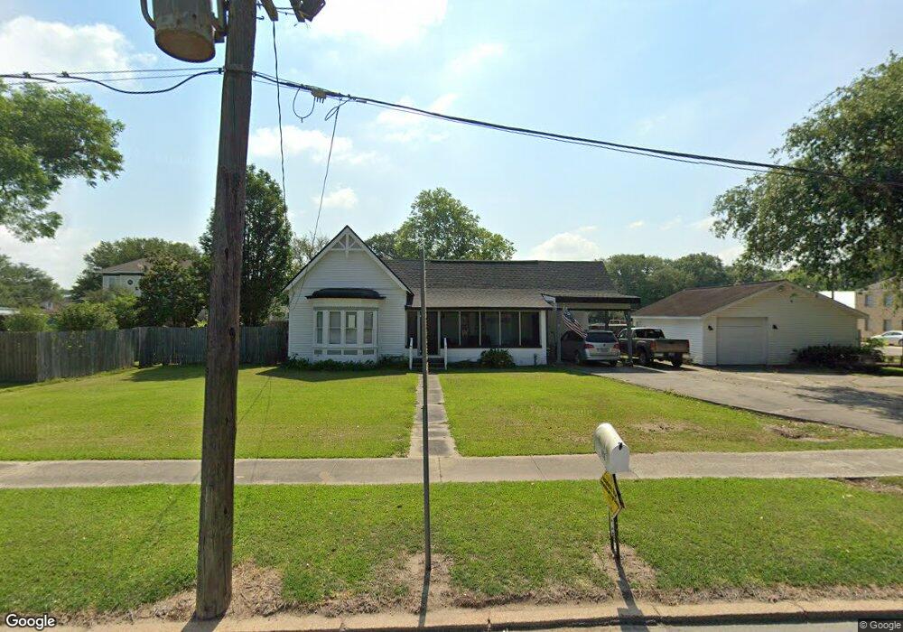 406 S Adams St, Welsh, LA 70591 - photo 1