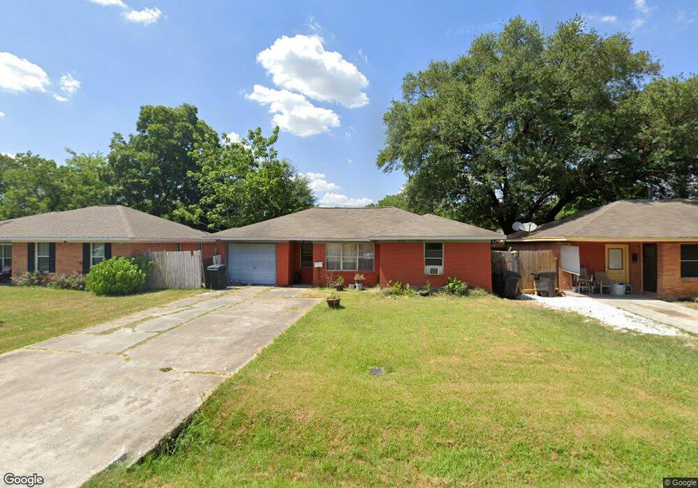 815 E 42nd St, Houston, TX 77022 - photo 1