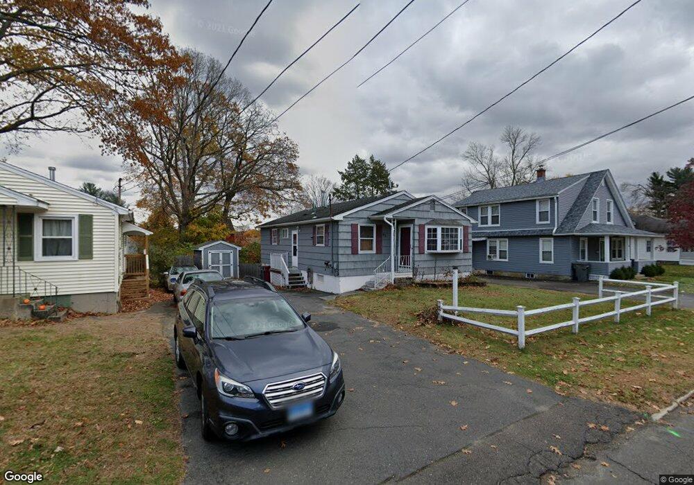 83 N Hoadley St, Naugatuck, CT 06770 - photo 1