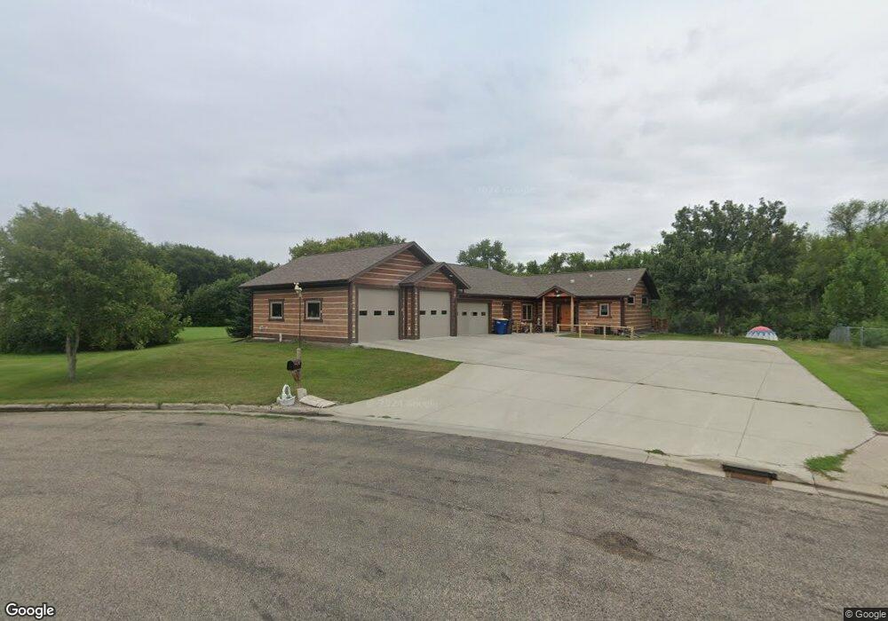 1701 Elmwood Place, Jamestown, ND 58401 - photo 1