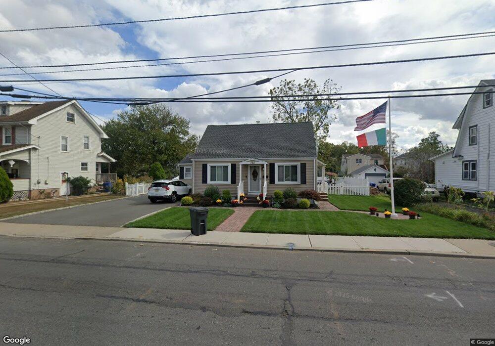 722 Maple Ave, South Plainfield, NJ 07080 - photo 1