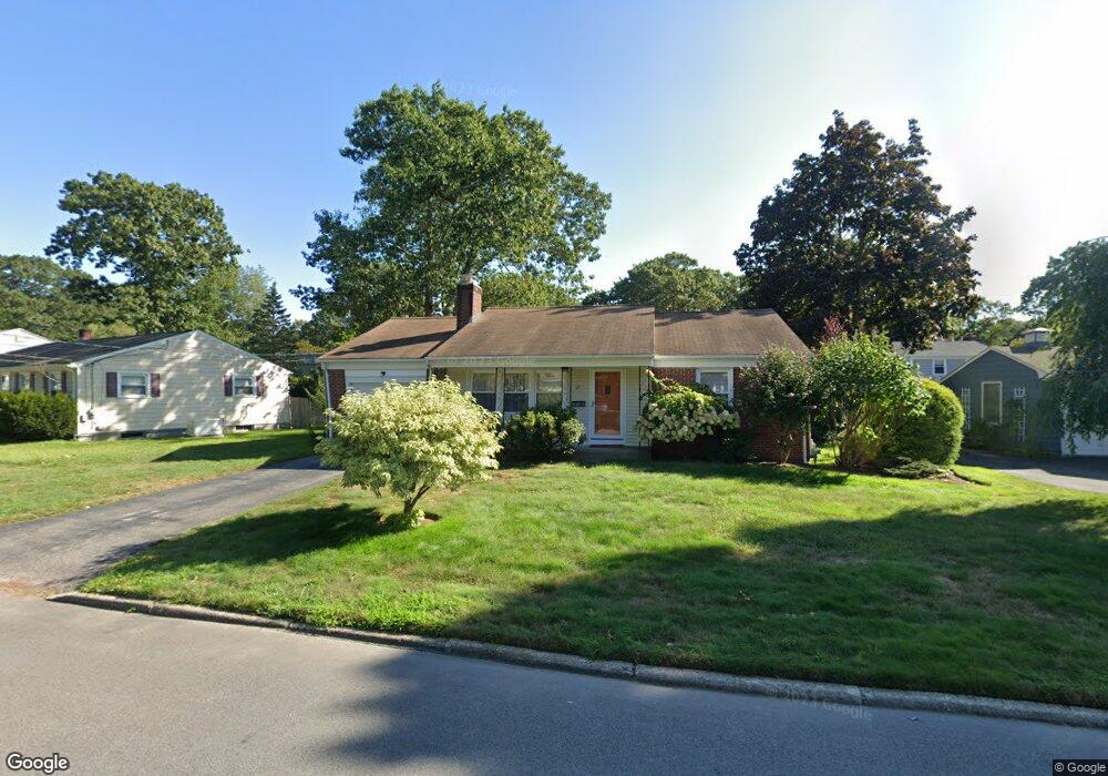 27 Fenwick Rd, Riverside, RI 02915 - photo 1