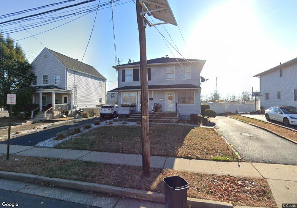 658 Voorhees Ave, Middlesex, NJ 08846 - photo 1