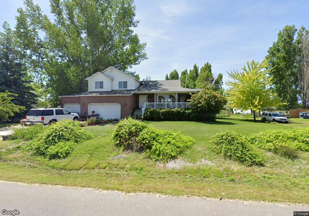 5723 W 4350 S, Hooper, UT 84315 - photo 1