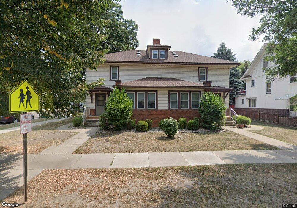 710 4th St NW, Austin, MN 55912 - photo 1