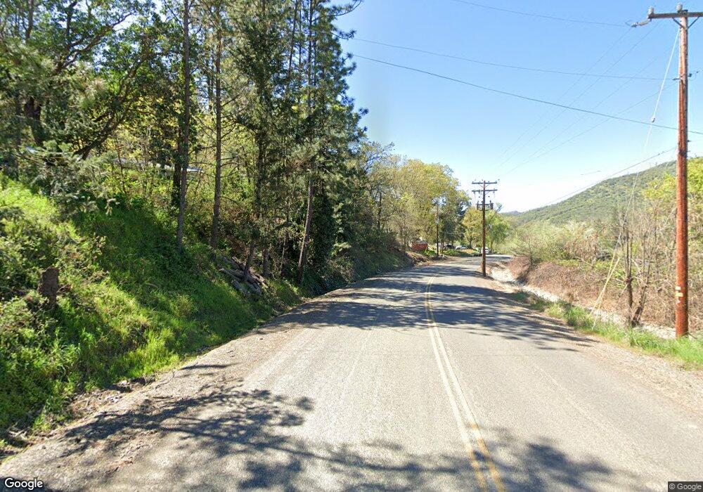 9910 Old Stage Rd, Central Point, OR 97502 - photo 1