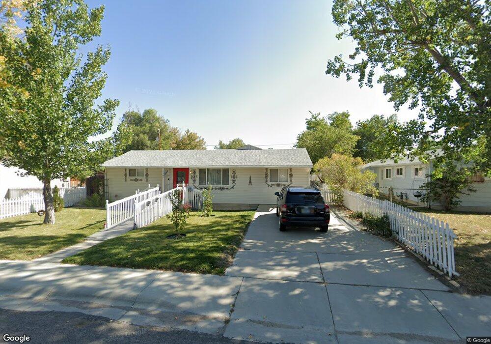 1547 Kit Carson Ave, Casper, WY 82604 - photo 1