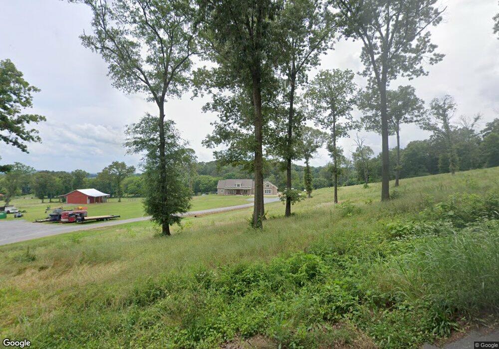 911 Bray Rd SW, Calhoun, GA 30701 - photo 1