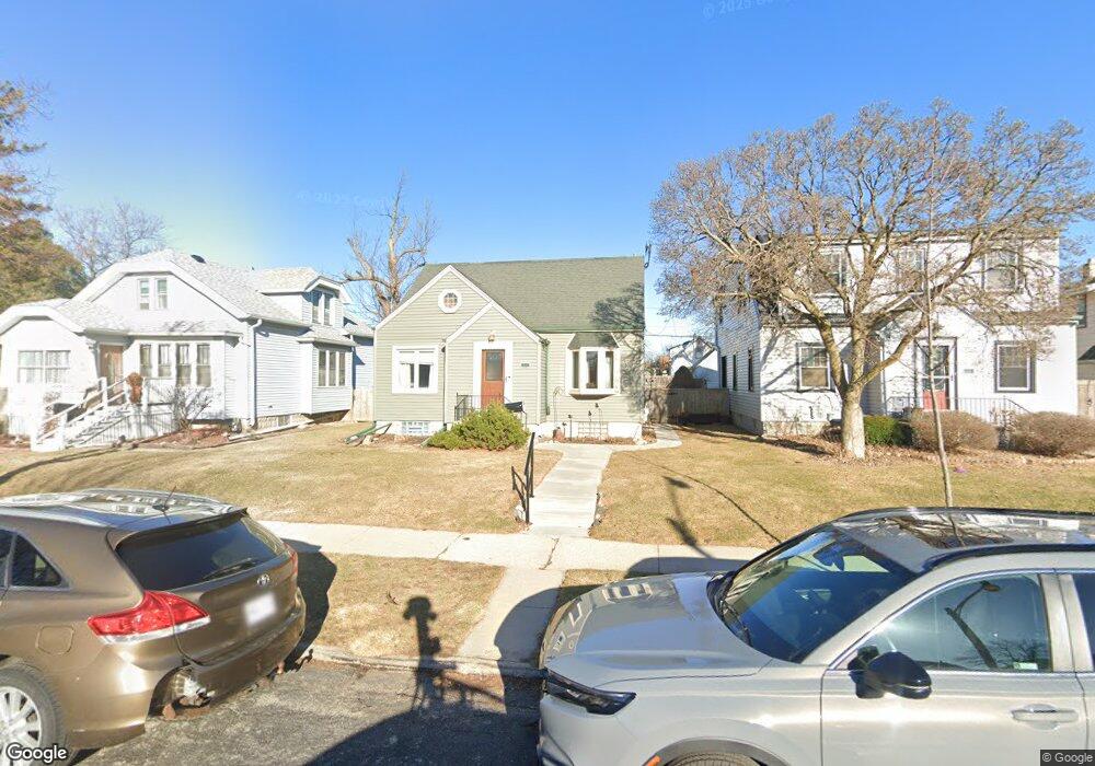 4154 S 2nd St, Milwaukee, WI 53207 - photo 1