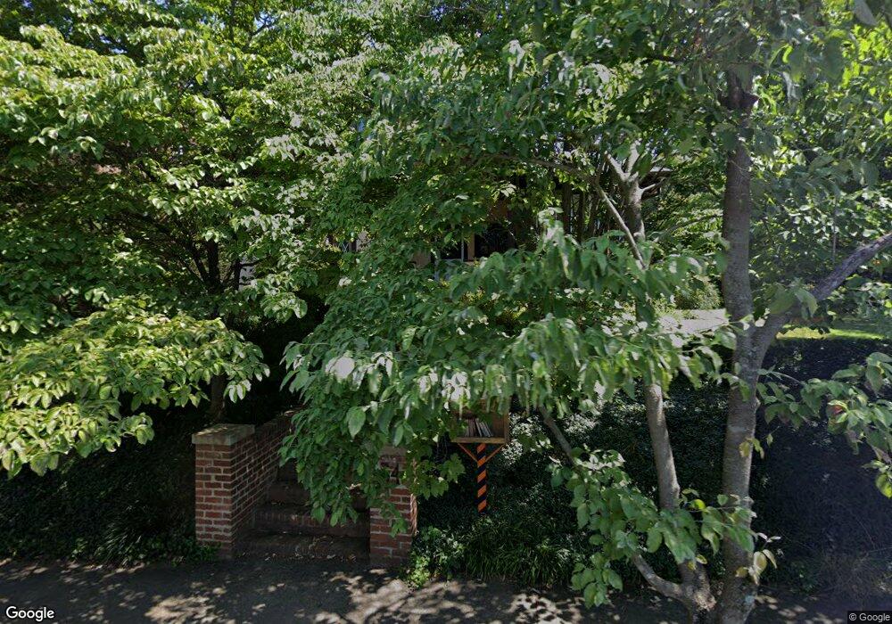 34 University Cir, Charlottesville, VA 22903 - photo 1