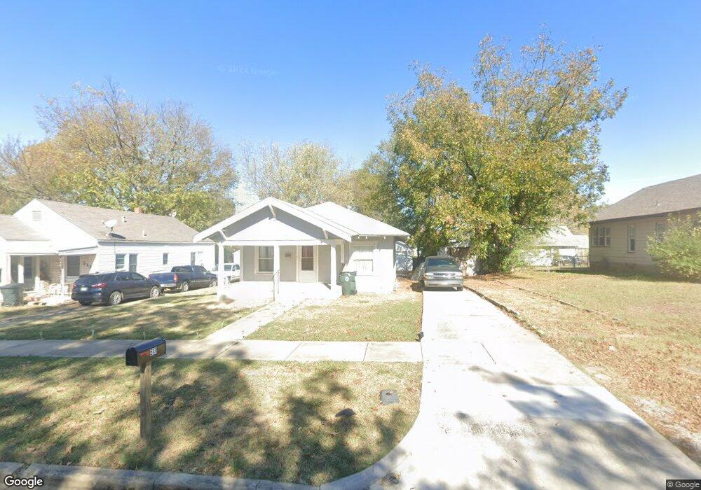 517 E 14th St, Okmulgee, OK 74447 - photo 1