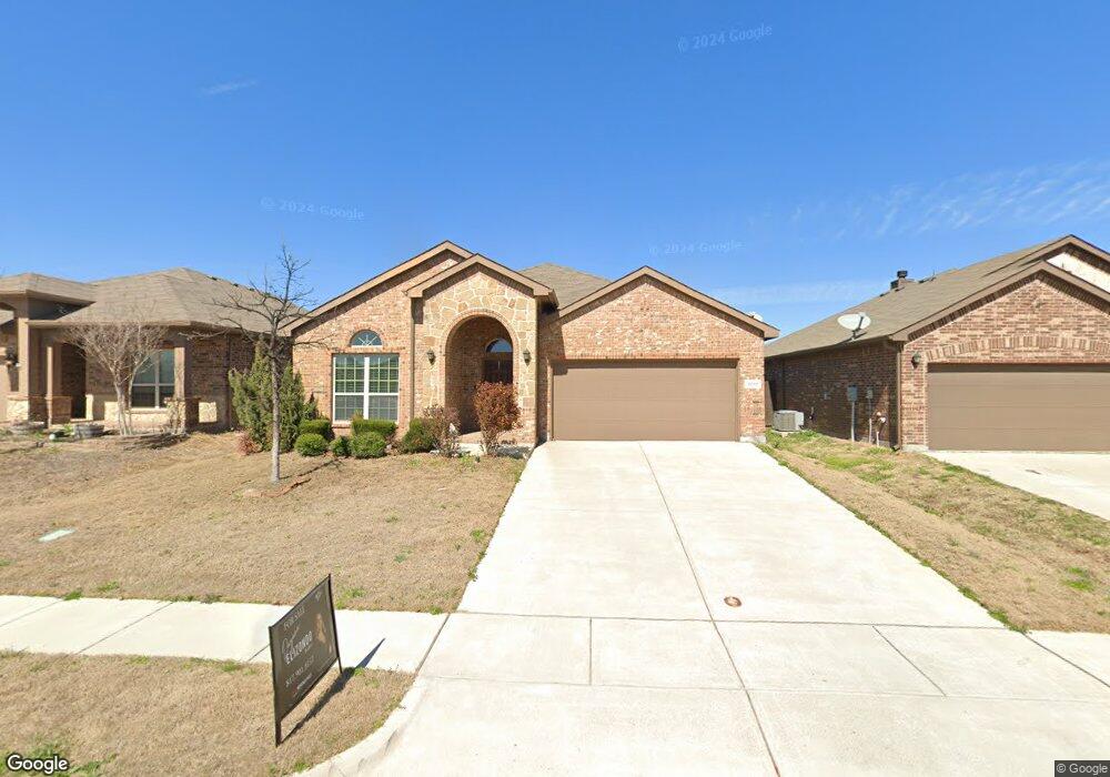 1212 Vaughna Dr, Weatherford, TX 76087 - photo 1