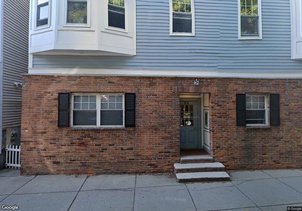 93 Brookline St unit 2, Cambridge, MA 02139 - photo 1