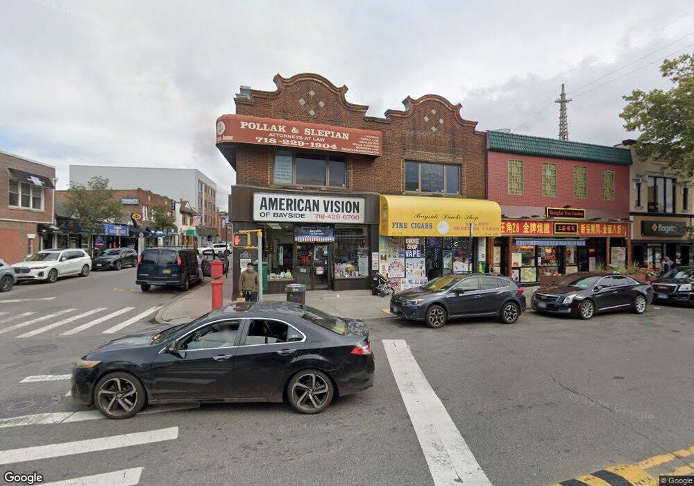 41-01 Bell Blvd unit 2nd. floor, Flushing, NY 11361 - photo 1