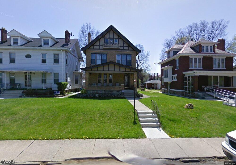 1831 Oak St, Columbus, OH 43205 - photo 1