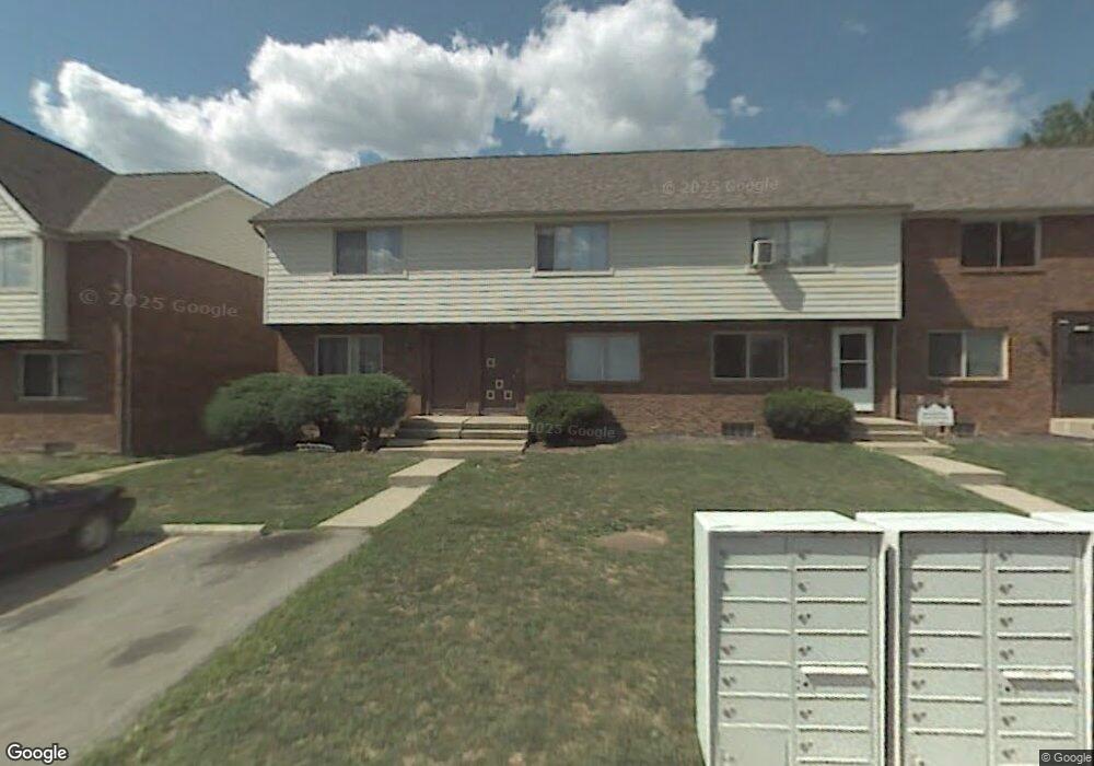4010 Brookshire Ct, Columbus, OH 43227 - photo 1