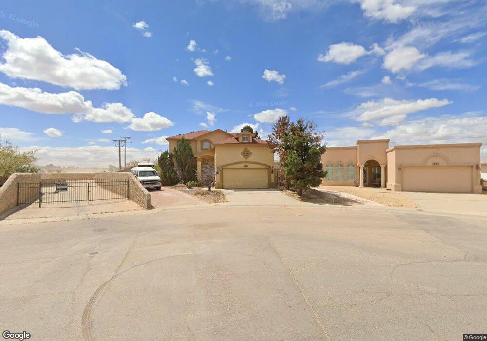 677 Desert Sage Dr, Horizon City, TX 79928 - photo 1