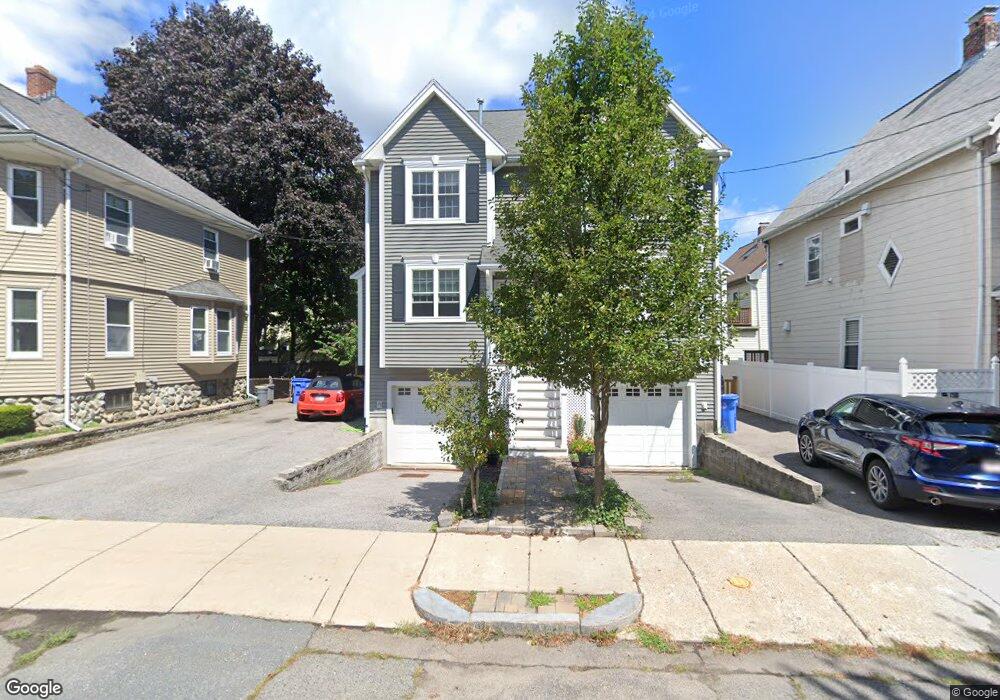 30 Fuller St unit 2, Waltham, MA 02453 - photo 1