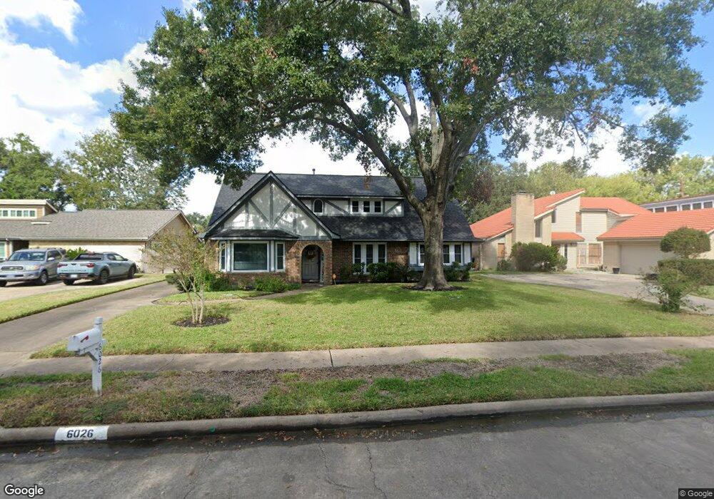 6026 Elkwood Forest Dr, Houston, TX 77088 - photo 1