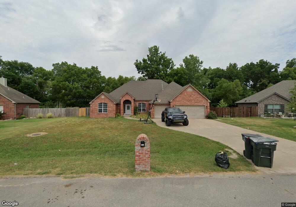 3633 W Forest St, Skiatook, OK 74070 - photo 1