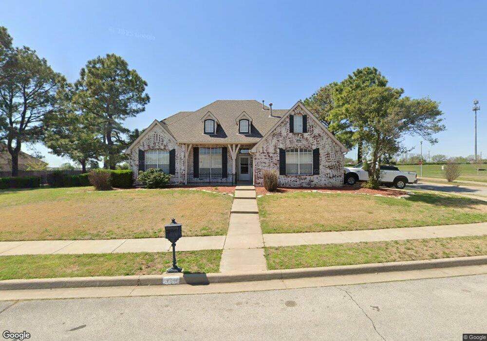 820 N Emerson St, Jenks, OK 74037 - photo 1