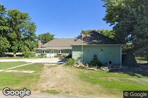 202 E Dequine St, Wilcox, NE 68982
