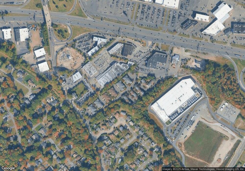 24 Falls Bridge Dr unit 208B, Totowa, NJ 07512 - photo 1