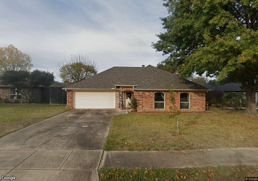2513 Dartmouth Ct, Bedford, TX 76022 - photo 1