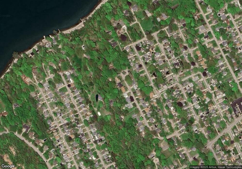 422 Rondeau Dr, Erie, PA 16505 - photo 1