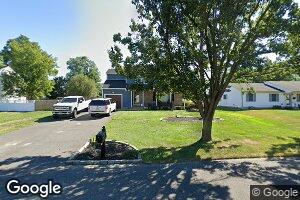 4 Norlaine Dr, Cookstown, NJ 08511