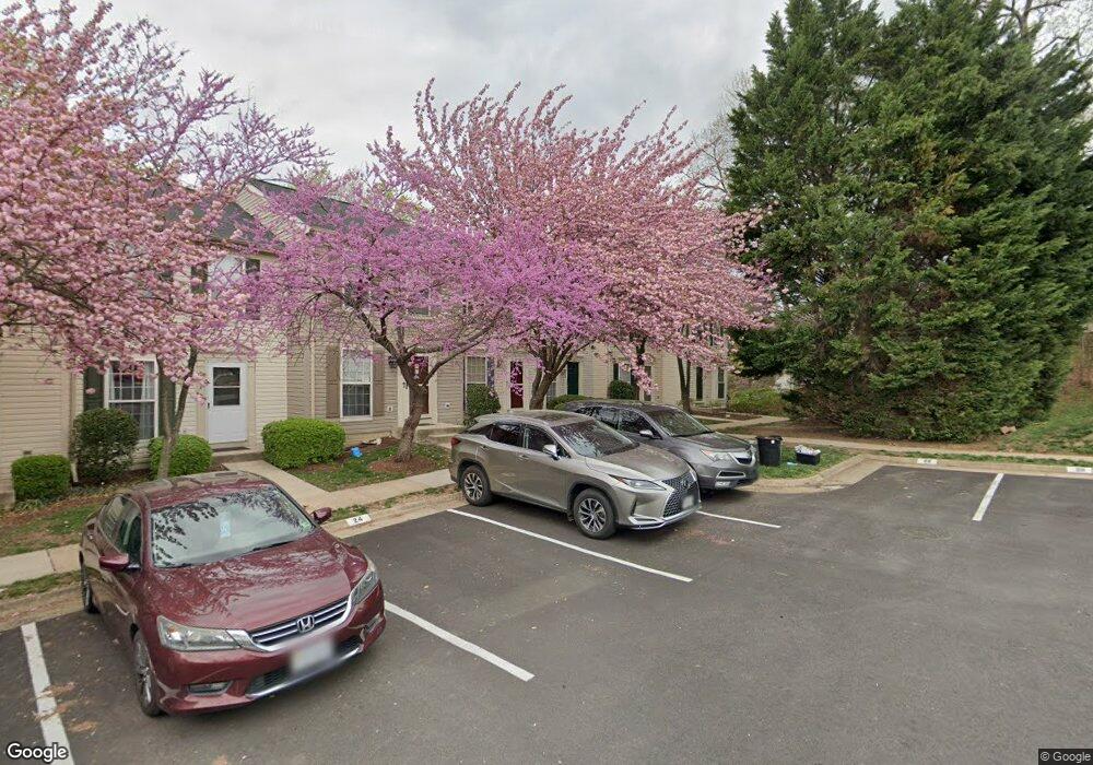 1826 Tiger Lily Cir unit 27, Woodbridge, VA 22192 - photo 1