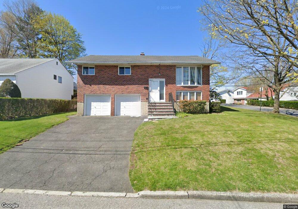 2 Westwind Rd, Yonkers, NY 10710 - photo 1
