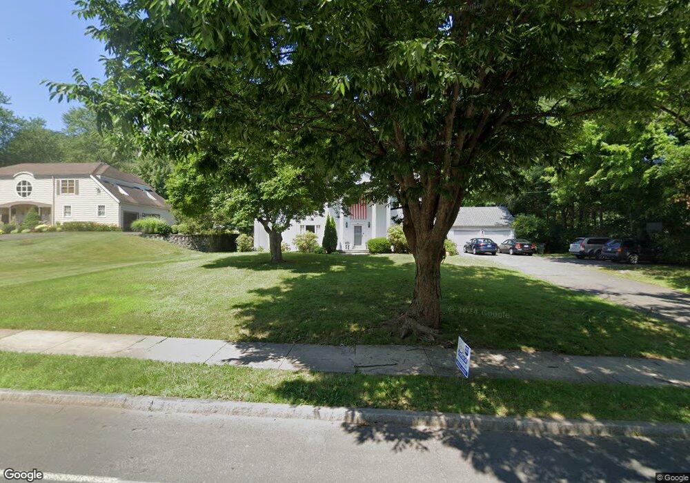 95 Scarborough St, Hartford, CT 06105 - photo 1