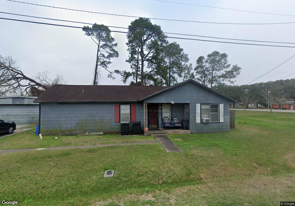 608 E Coombs St unit 7, Alvin, TX 77511 - photo 1