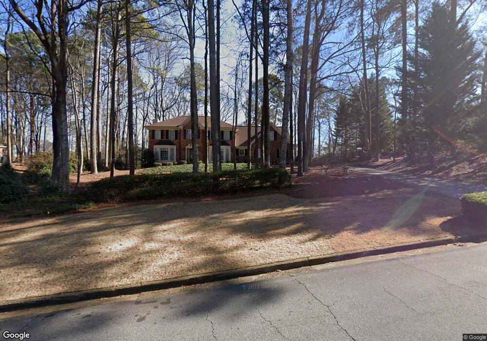 2400 Roxburgh Dr, Roswell, GA 30076 - photo 1