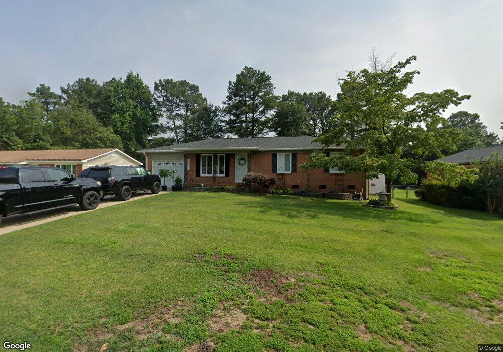 7581 Jennings Ln, Fayetteville, NC 28303 - photo 1