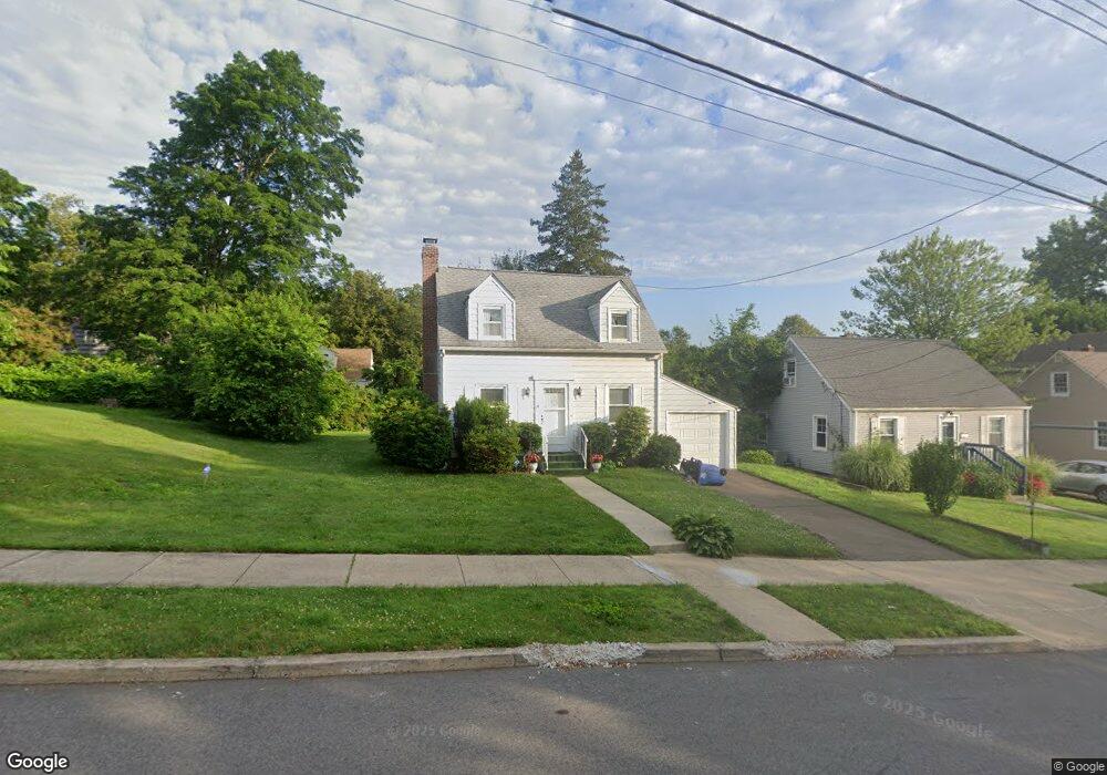 14 Westerleigh Rd, New Haven, CT 06515 - photo 1