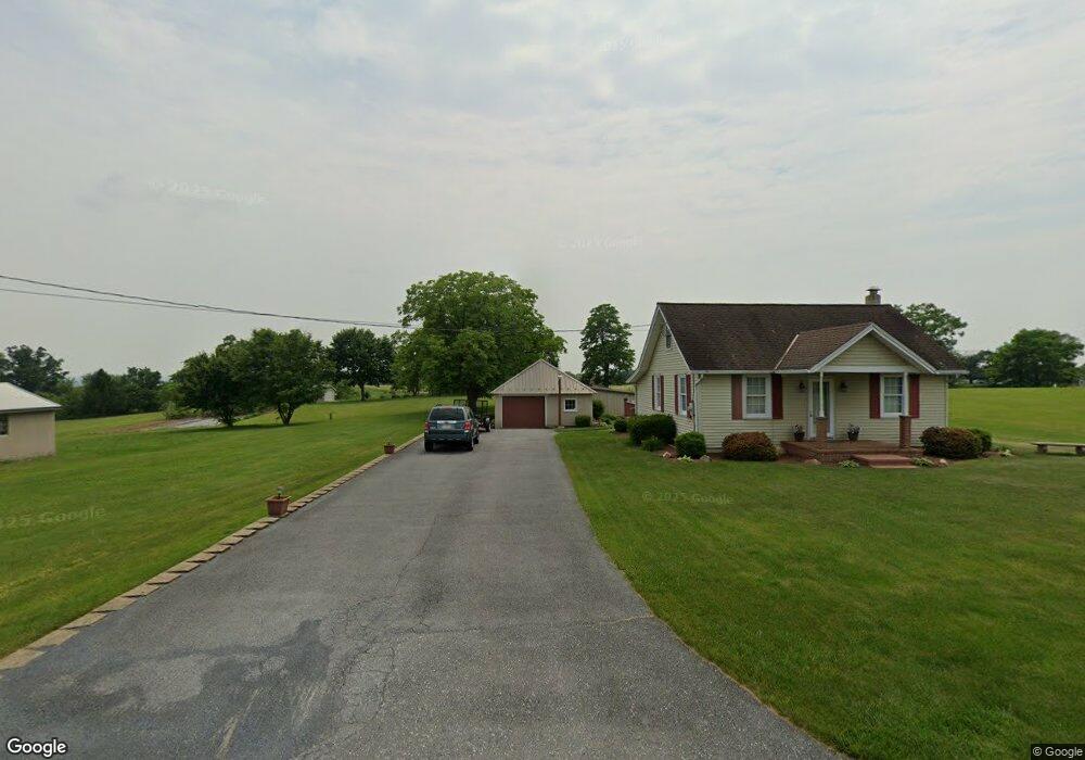 1112 Paper Mill Rd, Chambersburg, PA 17202 - photo 1