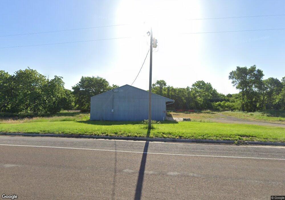 8032 SW Burlingame Rd, Wakarusa, KS 66546 - photo 1