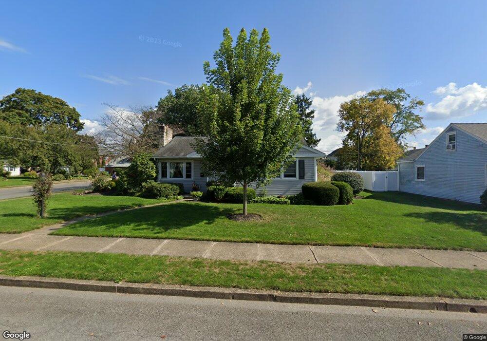 515 9th St, Selinsgrove, PA 17870 - photo 1