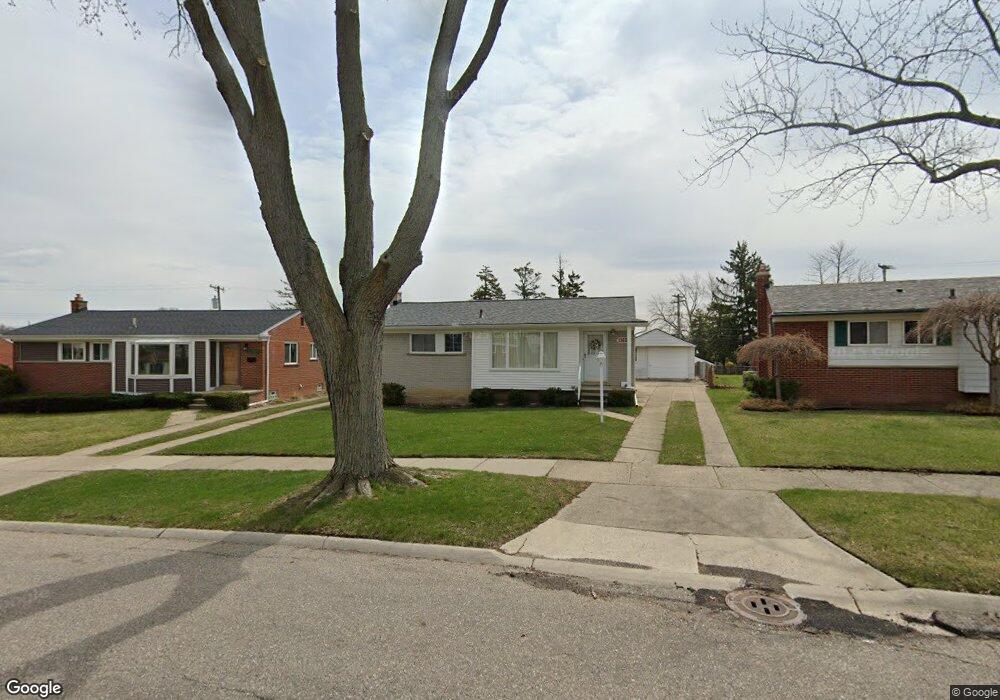 1162 N Stephen Ave, Clawson, MI 48017 - photo 1